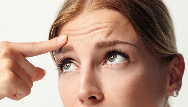 Боль над глазом в области брови – причина и лечение