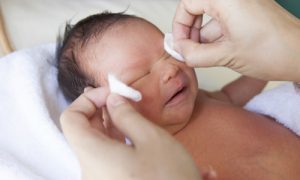 Глазные капли при дакриоцистите для новорожденных и взрослых (названия)