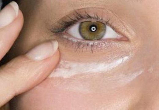 Милиумы под глазами (белые угри): причины и лечение. Как избавиться от милиумы в домашних условиях