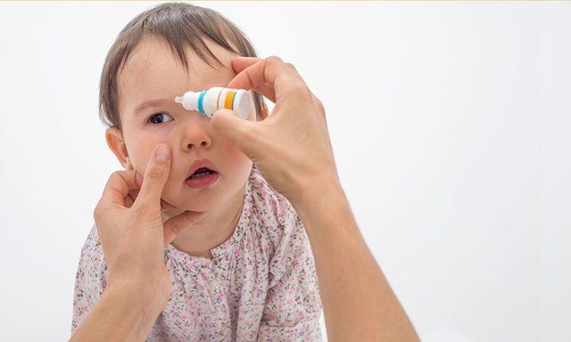 Конъюнктивит глаз у детей – признаки, симптомы и лечения у ребенка