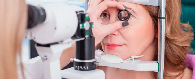 Возможные осложнения после замены хрусталика глаза при катаракте